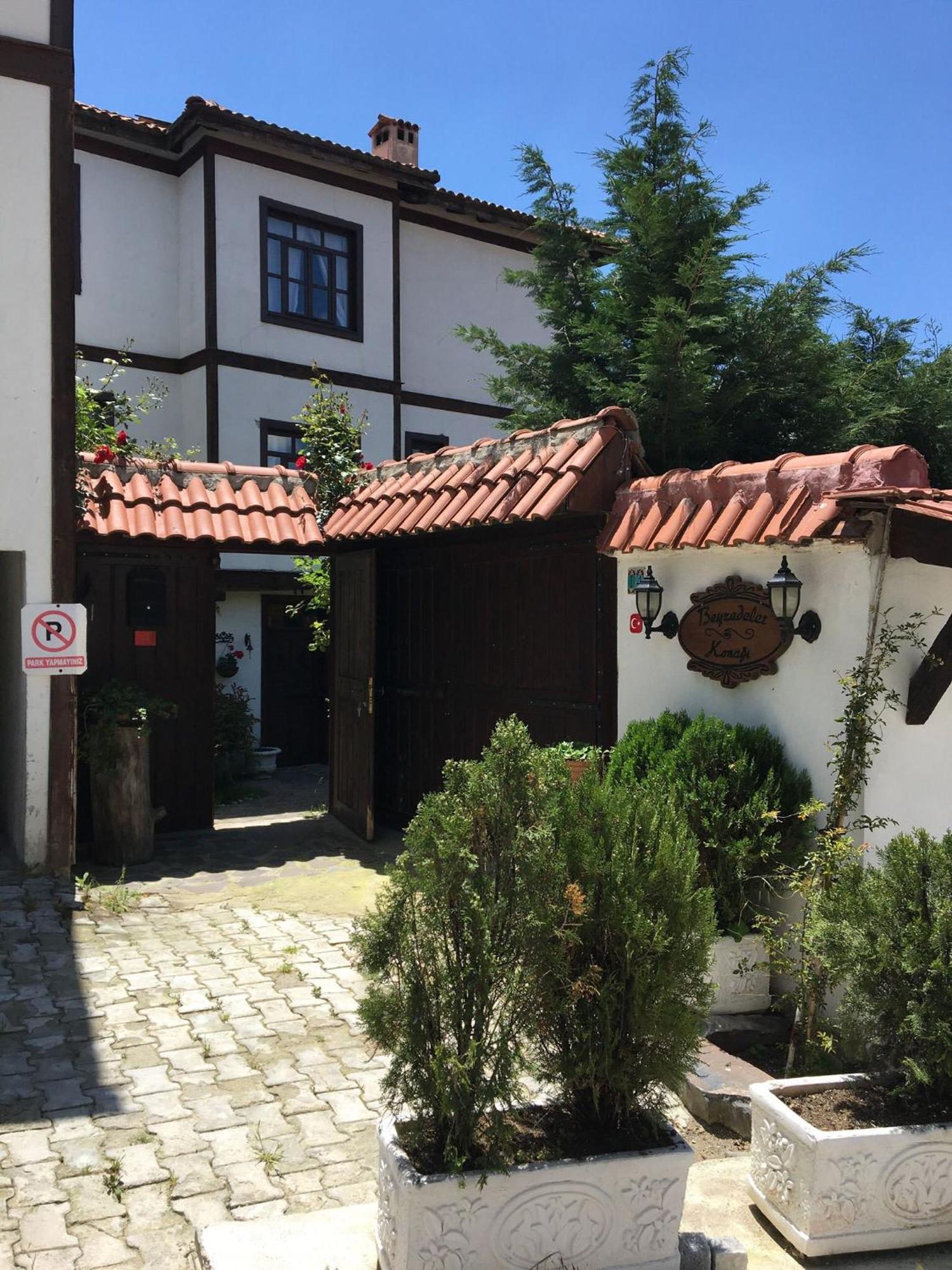 Beyzadeler Konagi Acomodação com café da manhã Mudurnu Exterior foto
